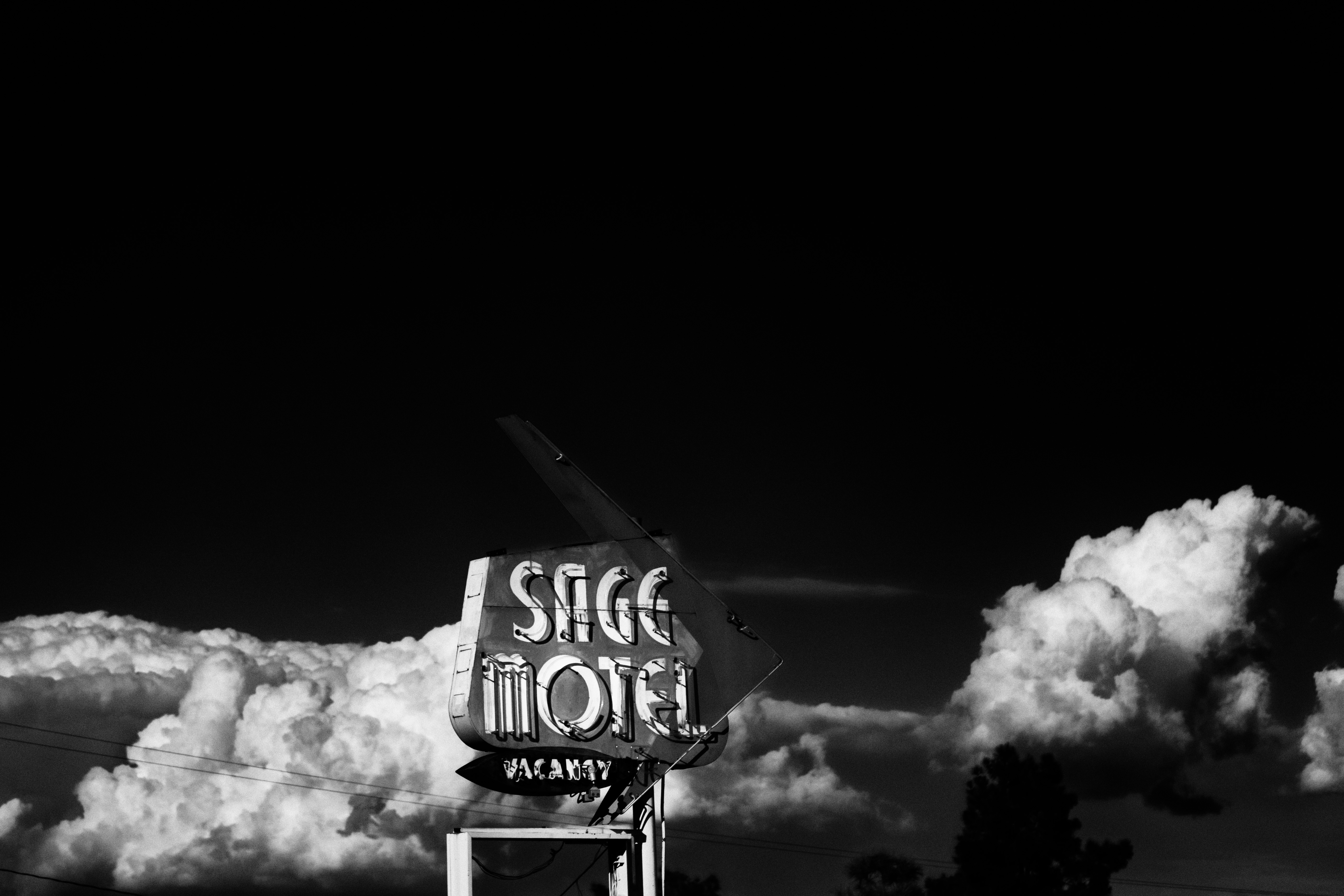 20: Sage Motel